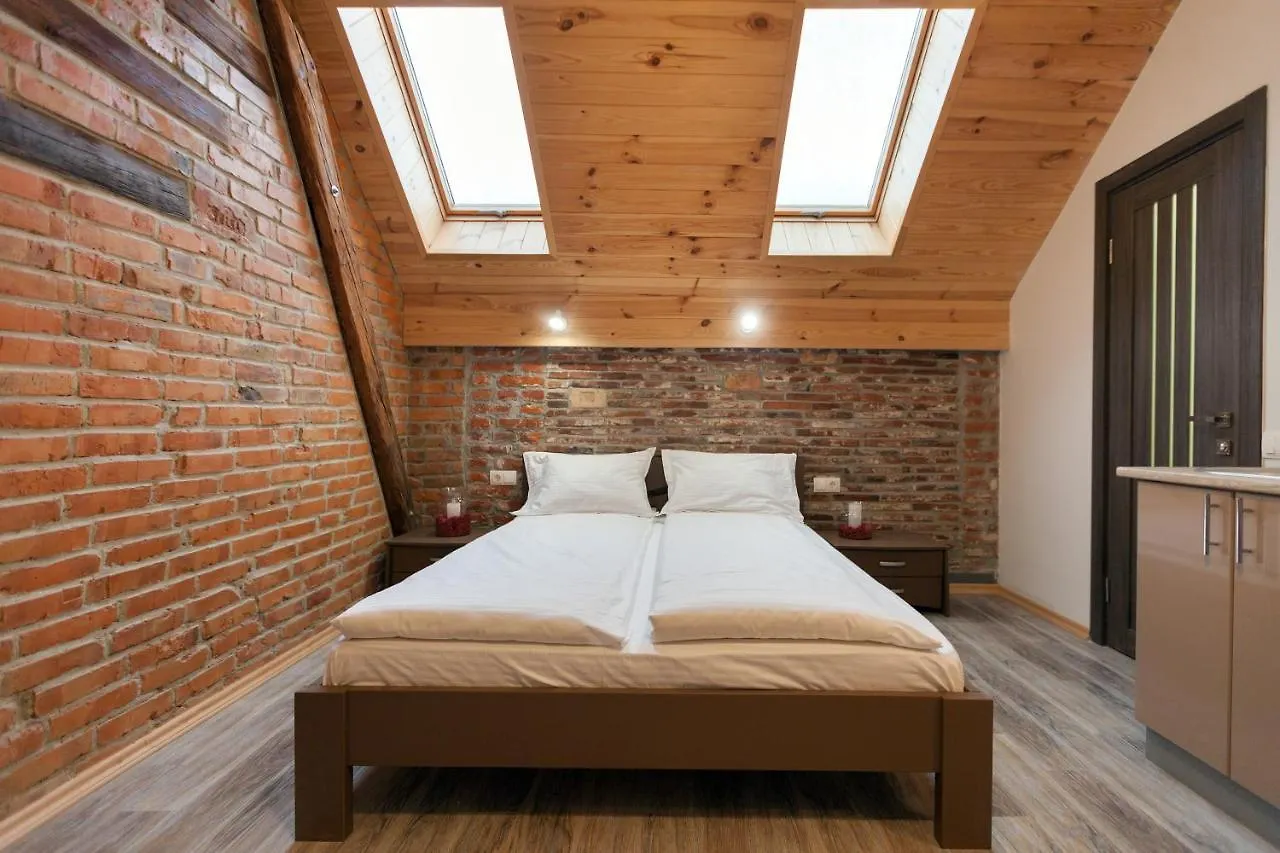 7 Apartments Lviv 0*,