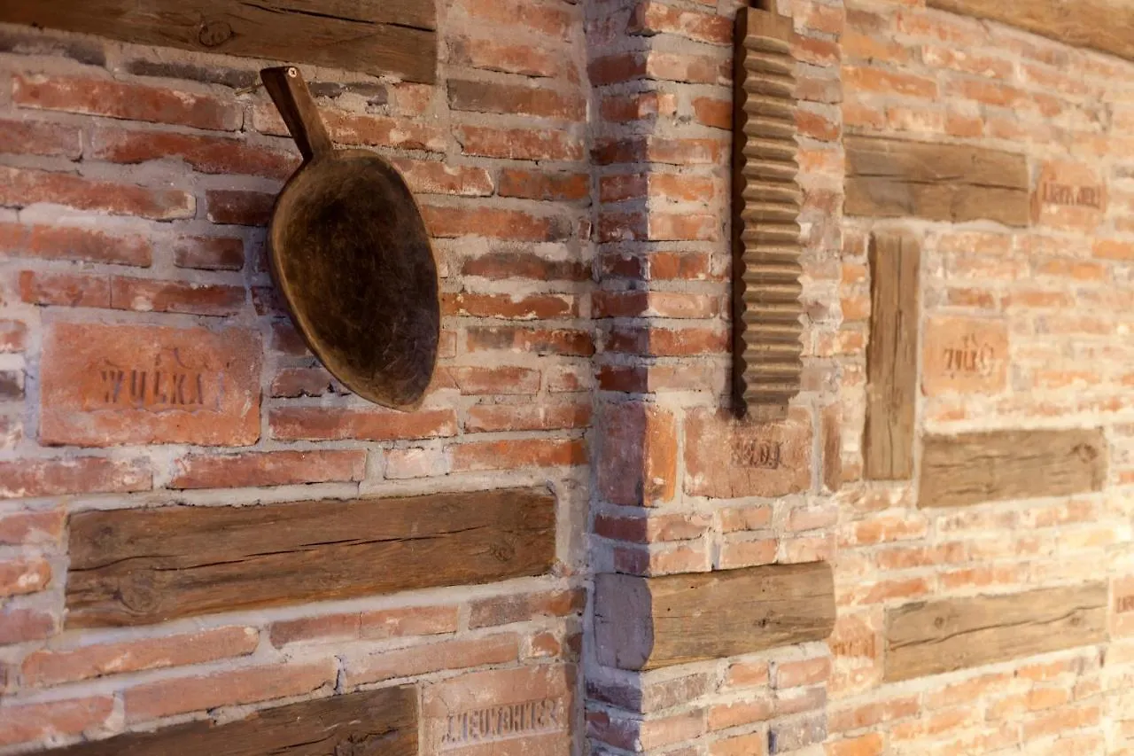 7 Apartments Lviv 0*,